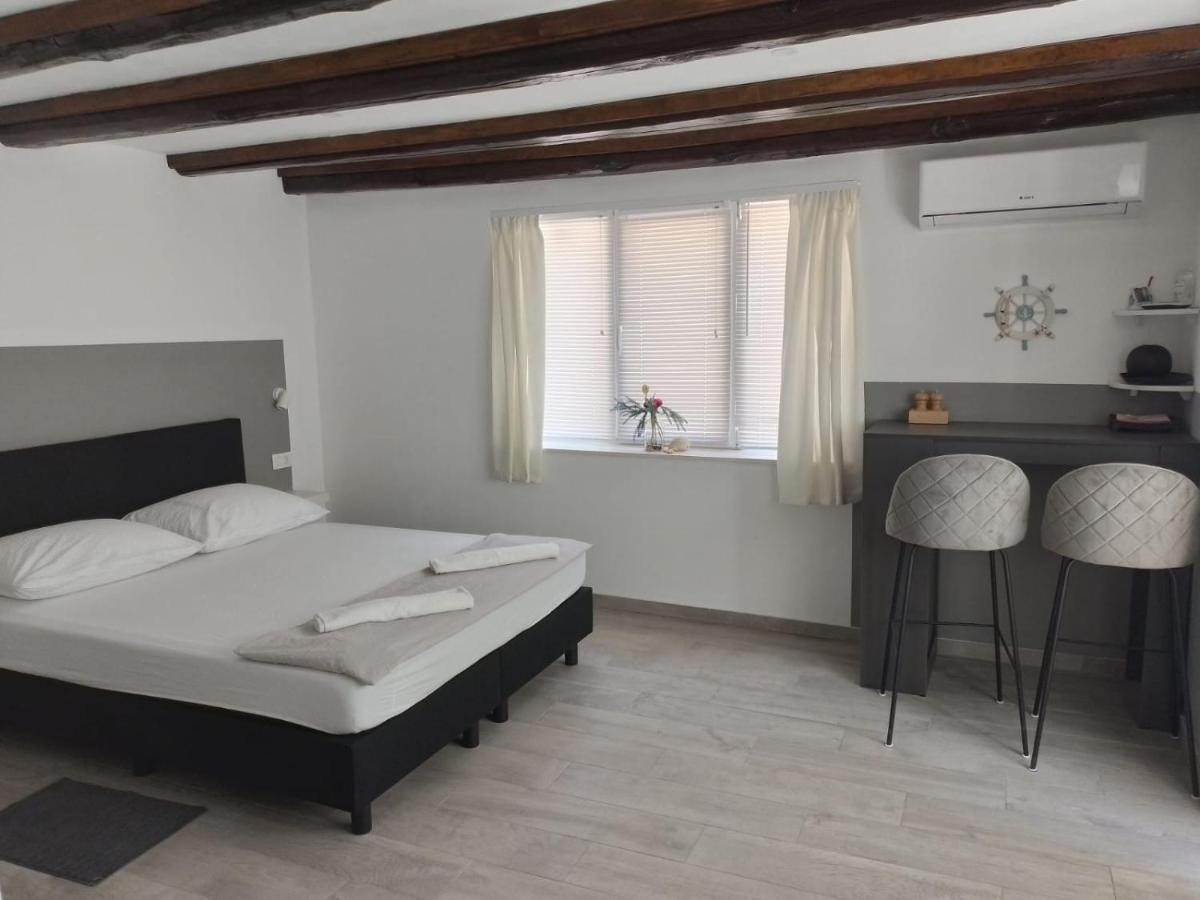 Apartments Ciao Bella City Centre With Free Parking Sibenik Bagian luar foto